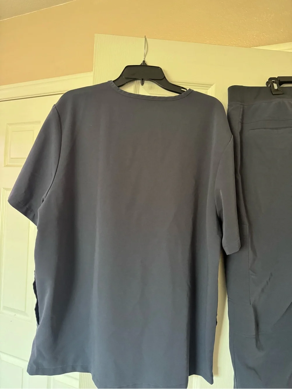 FIGS Men’s XXL Technical Collection Charcoal Gray Scrub Set Straight Leg